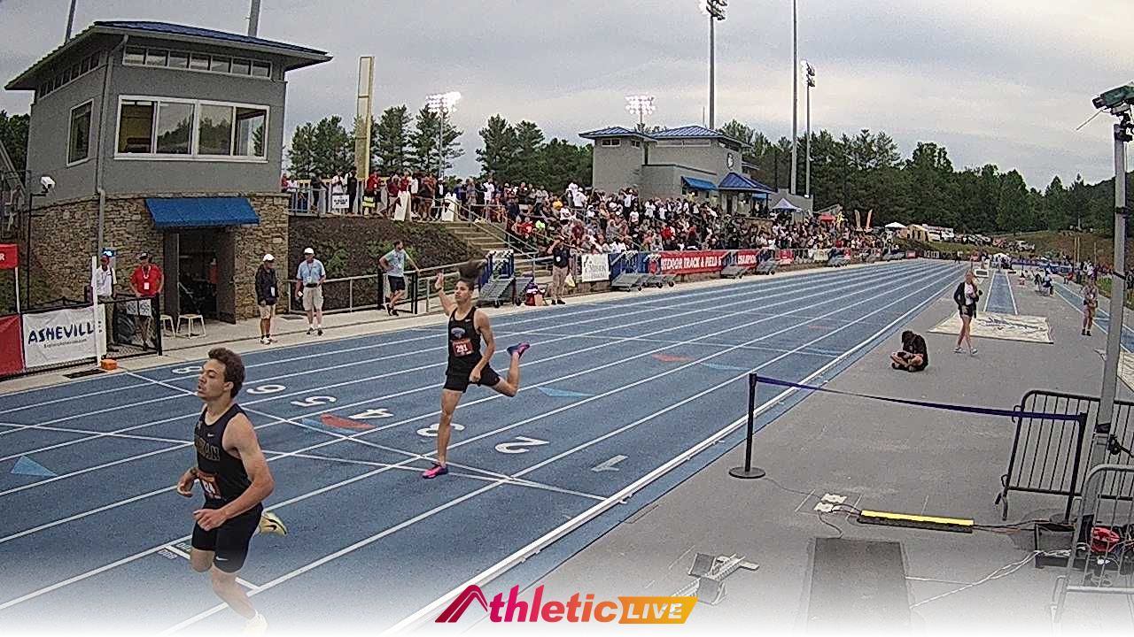 Smith Finishes 21st in 400 Meters at Nationals; Relay Team Places 23rd